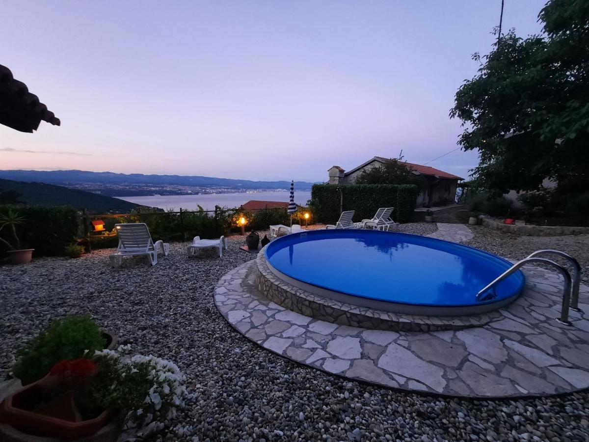 House Mikleus Vila Lovran Exterior foto